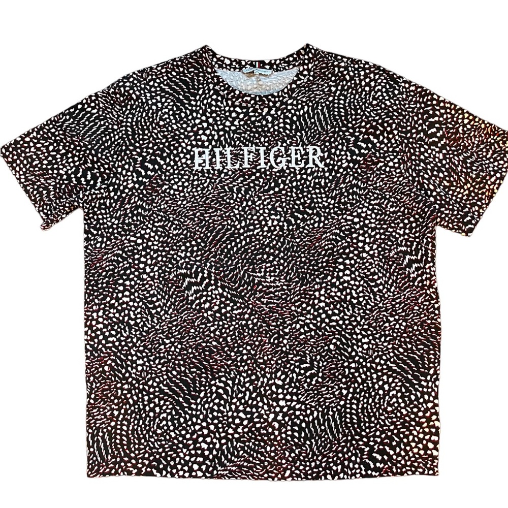 Tommy Hilfiger T shirt